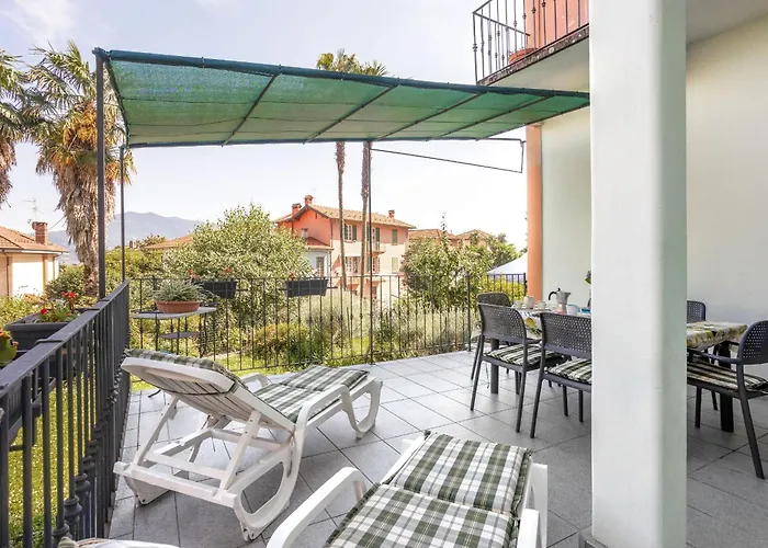 Gino كانيرو ريفييرا